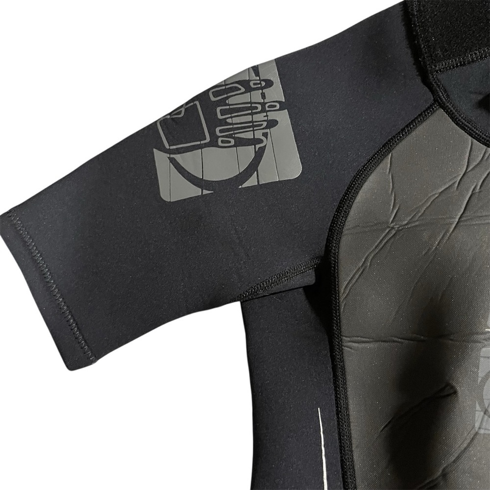 Body Glove Kids Black Short Sleeve Wetsuit with Zipper 8 - Picture 2 of 12